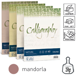 Carta CALLIGRAPHY NATURE A4 50fg 250gr mandorla FAVINI